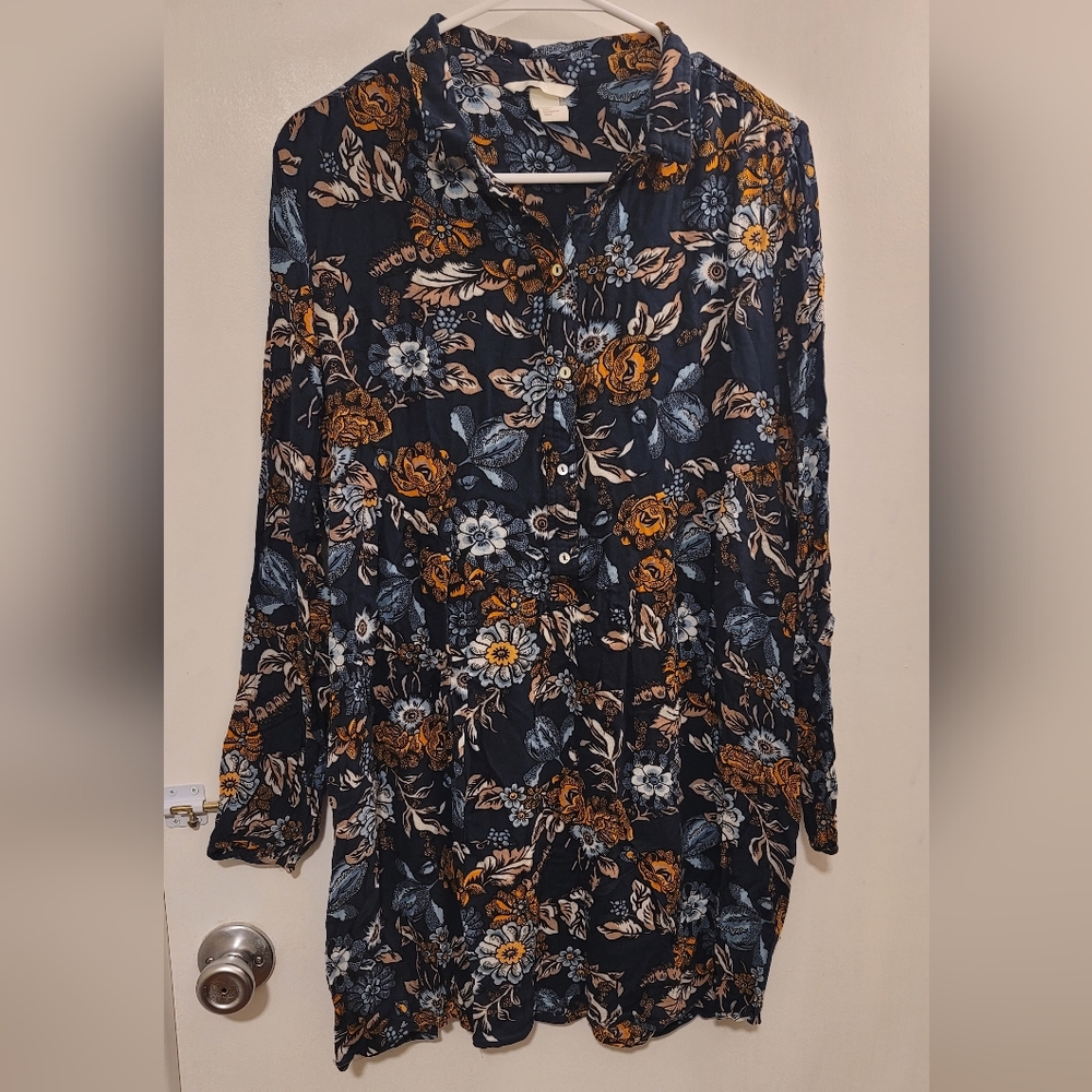 H&M Blue Floral Dress shirt